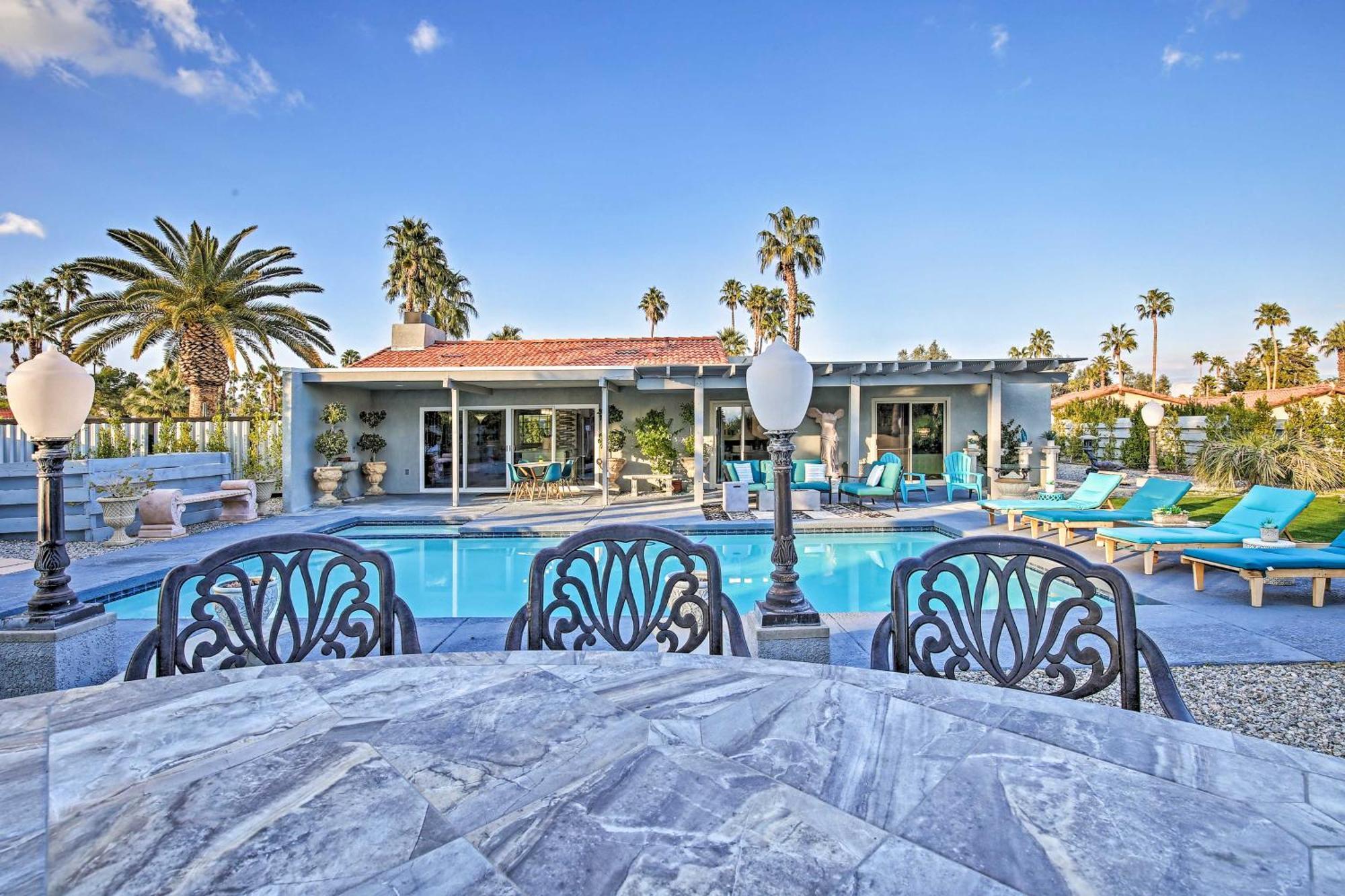 Pet-Friendly Palm Springs Escape With Heated Pool! Villa Exterior photo